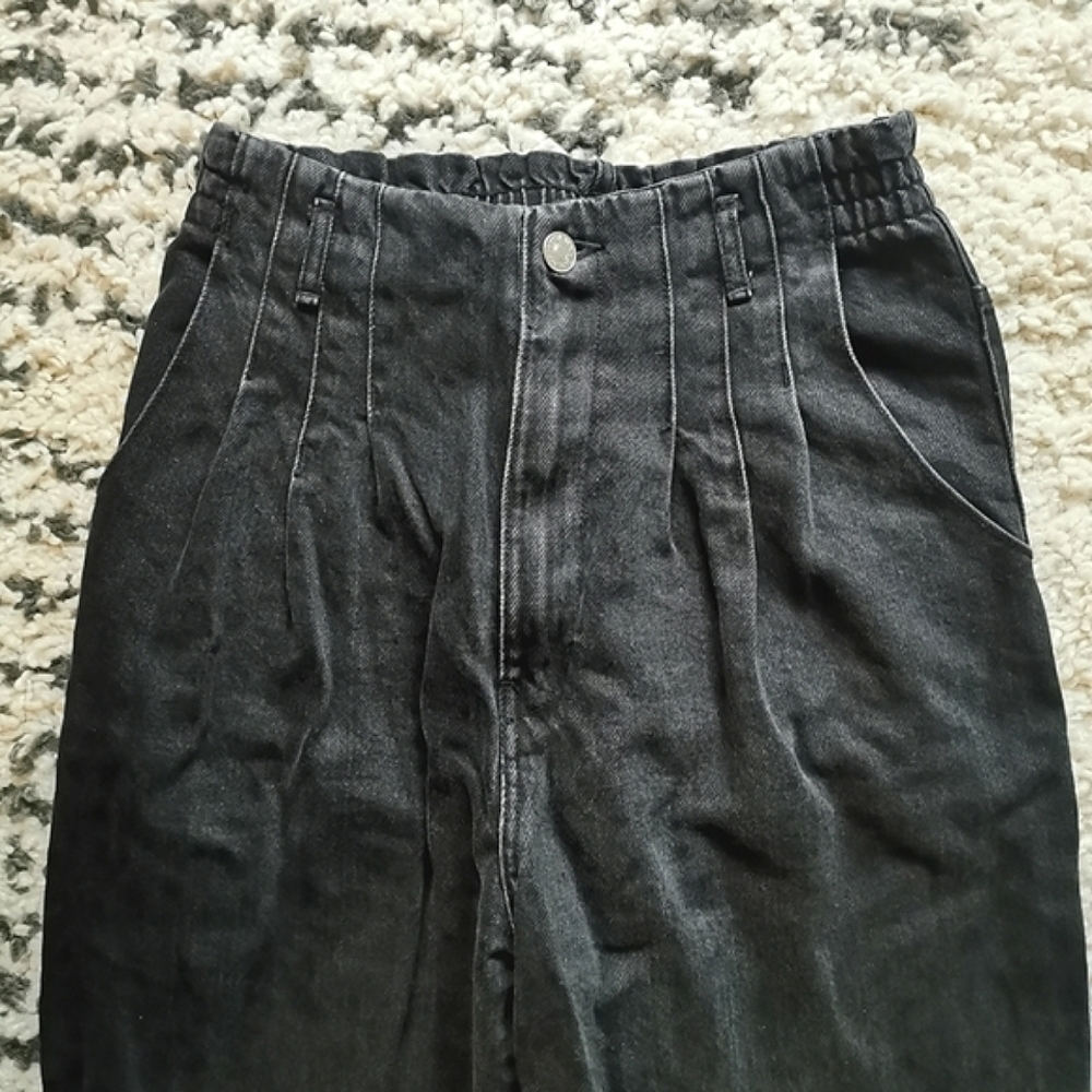 Zara / Washed Black Mom/Barrel Leg Jeans